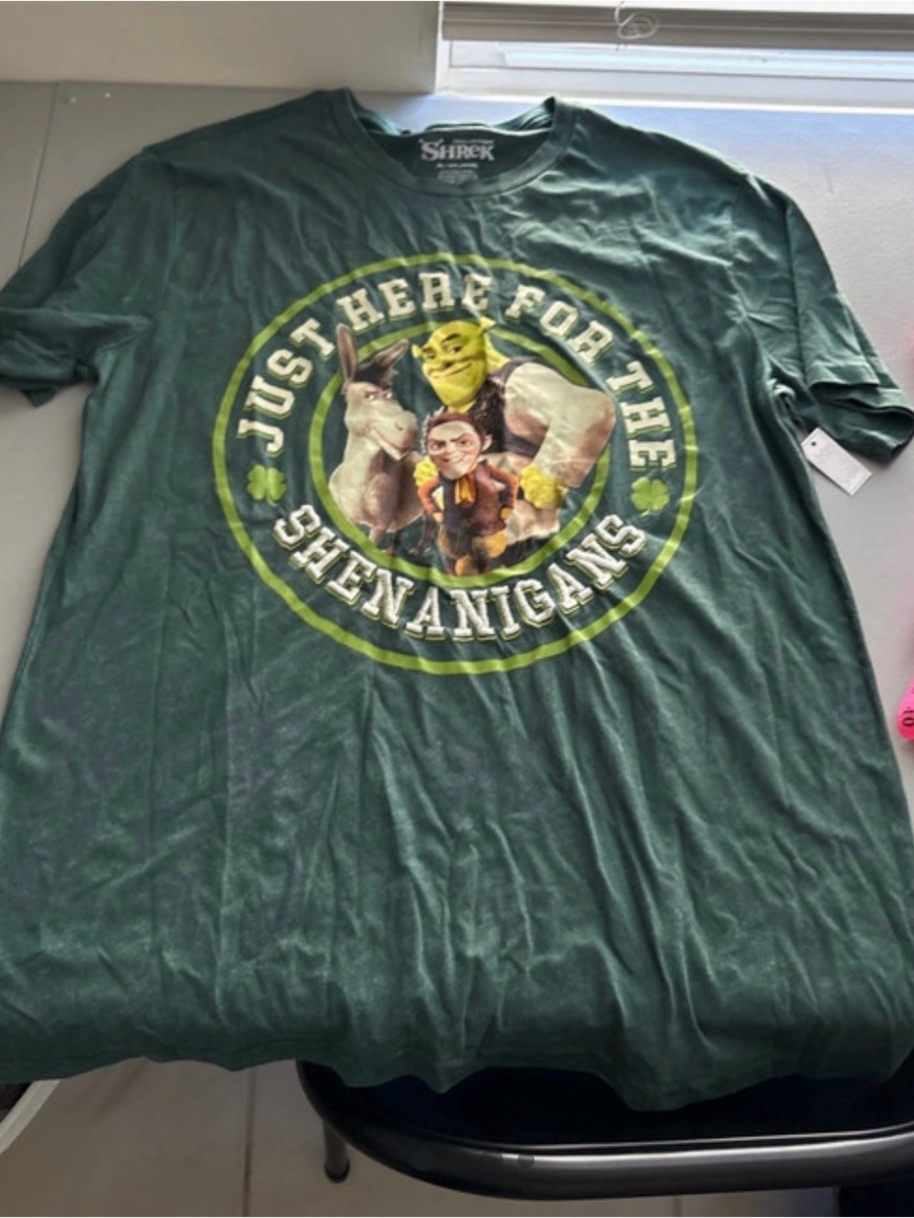 NWT men’s XL shrek tshirt embroidered
